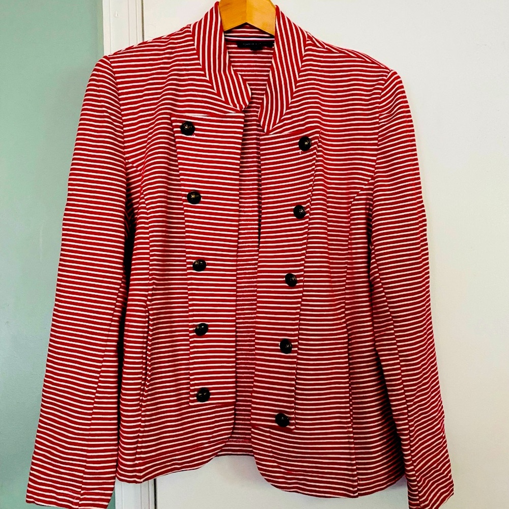 Adorable Tommy Hilfiger jacket